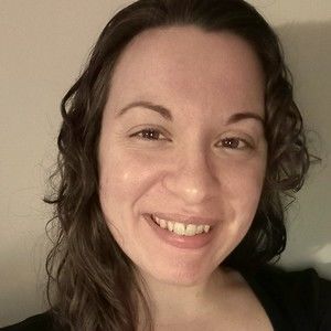 Meet your Posher, Eva